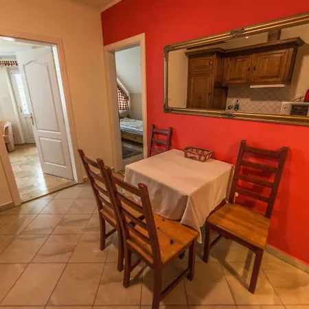 House Pater Hotel 3*