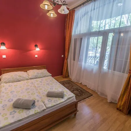 Hotel House Pater 3*